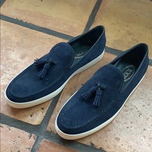 New Tod’s Navy Suede Shoes